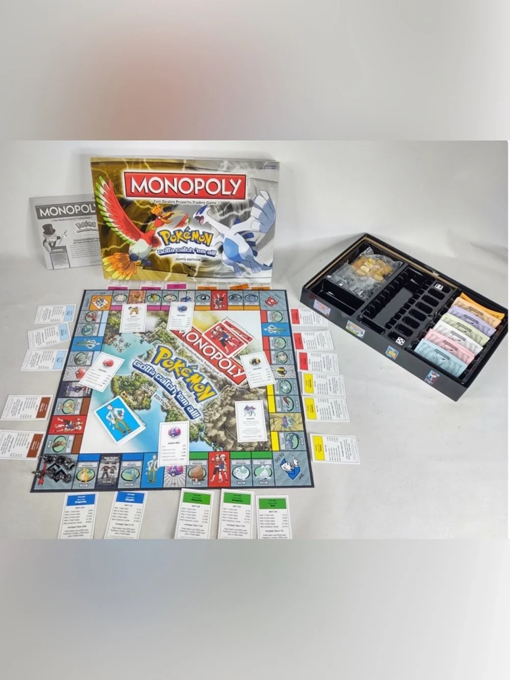 Monopoly Pokémon Johto Edition Board Game complete set